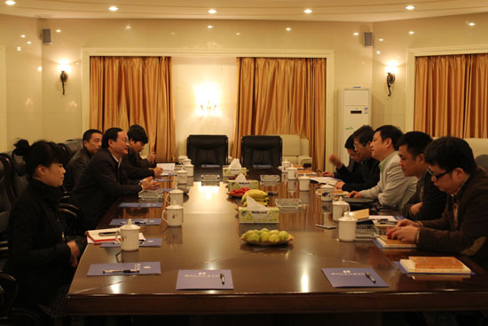 省委教育工委宣传部部长曾力勤来SUNBET视察