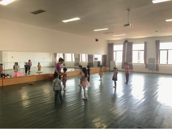 学院少儿培训中心秋季班开学