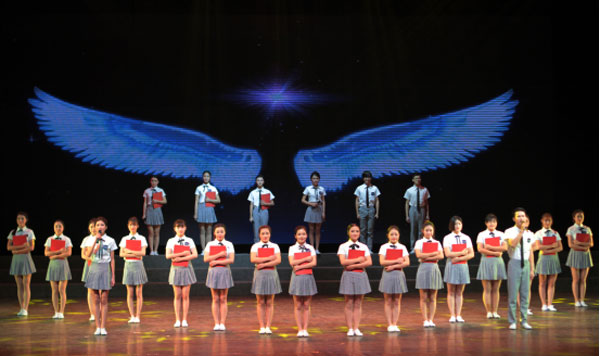 社文系主持与播音专业综合晚会圆满落幕