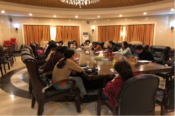 公共教学部英语教研室召开教研会