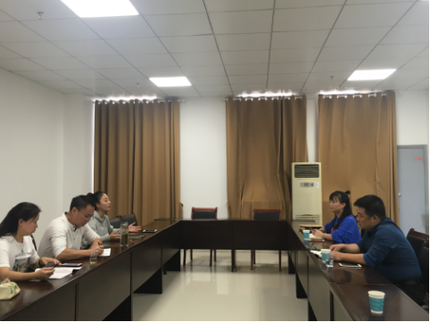 教务处就开学以来有关工作进行现场交流办公