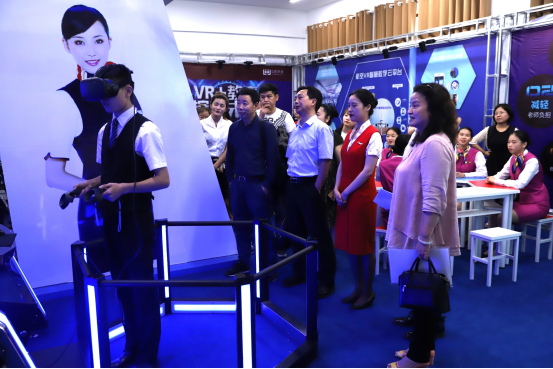 学院领导调研空中乘务专业办学情况