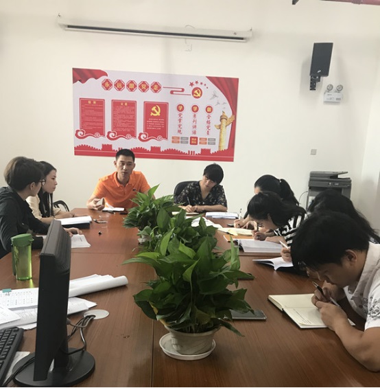 音乐系举行“2018年下学期辅导员业务能力提升”第一期培训会