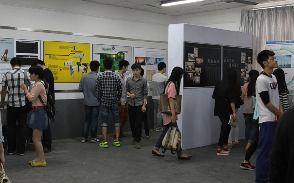 美术系举办教师技能考核作品展