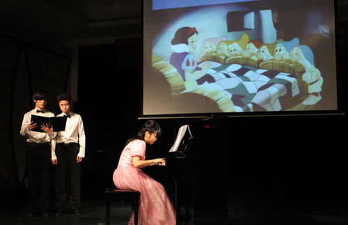 音乐系建系十周年系列演出之《白雪公主》钢琴组曲音乐会成功举办