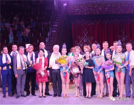 我院校企共育学生在国际杂技赛场勇夺冠军