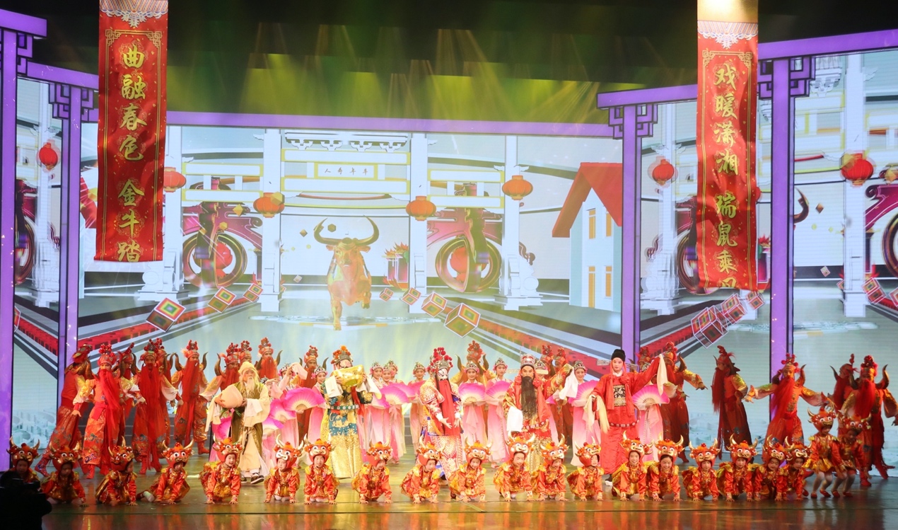 潇湘雅韵辞旧岁  梨园报春迎新年 ——2021湖南戏曲春晚惊艳亮相