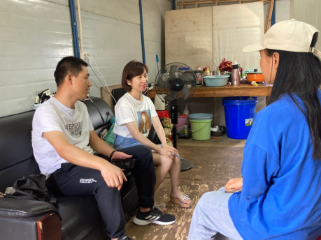 入户走访暖心资助