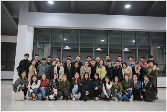 影视系团学会举行换届竞职演讲