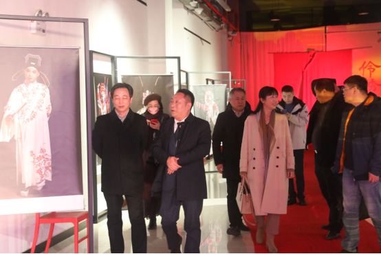 湖南地方戏曲化妆、服装培训班结业典礼暨“伶·秀”戏曲人物造型艺术展演惊艳亮相