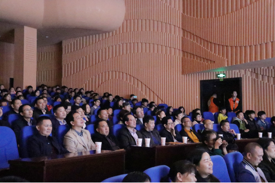 喜剧悲演多波澜 推陈出新看今朝​——省文化综合发展专项资金项目艺术职院戏剧系复排经典花鼓戏《喜脉案》精彩亮相