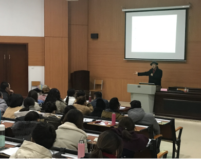 国家级非物质文化遗产项目（昆曲）代表性传承人张富光来我院授课